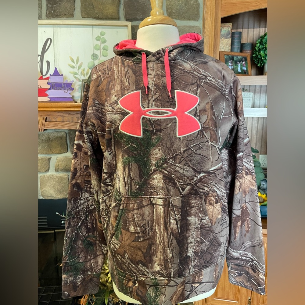Women’s Camo Under Armour Hoodie